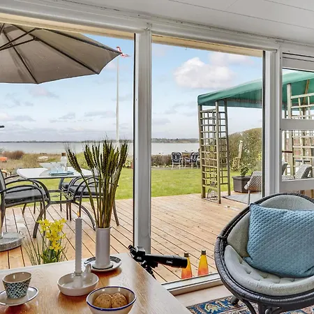 Cozy In With Wifi Holiday home